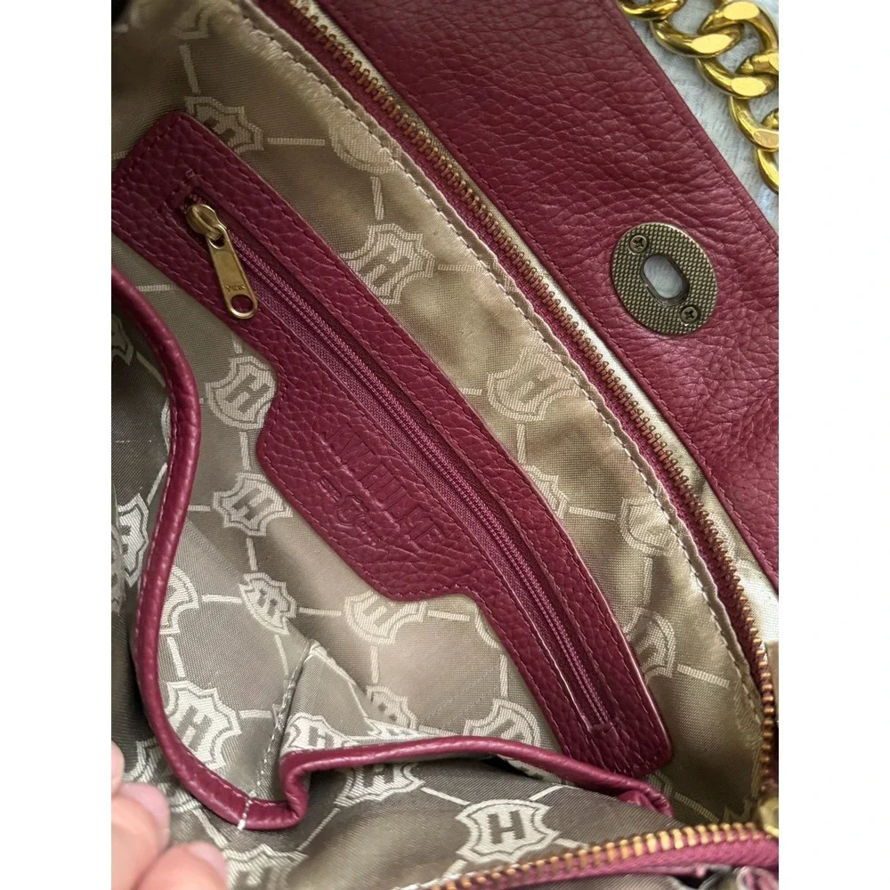 J.W.‎ Hulme Co. Womens Burgundy Leather Inner Pockets Crossbody Bag Editor